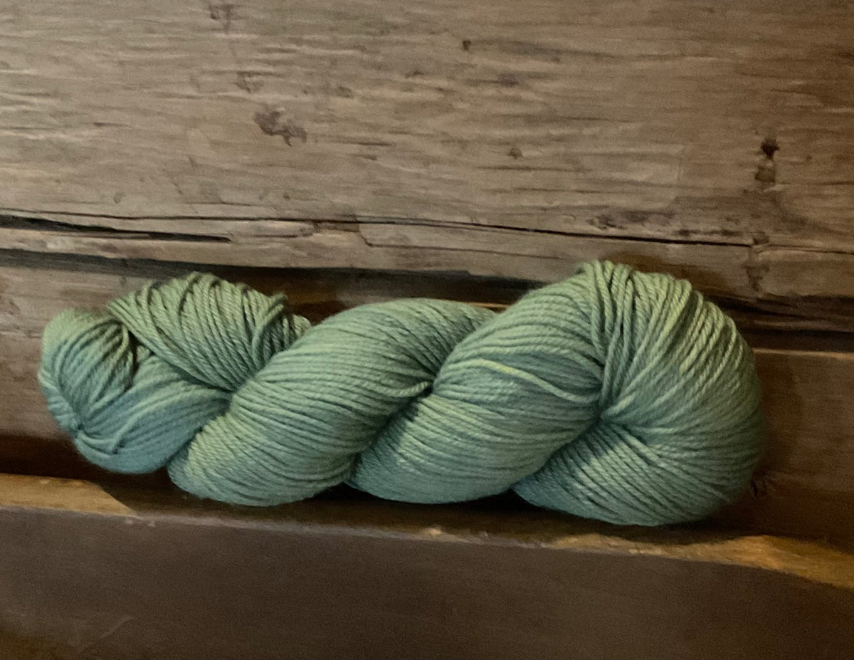 DK - Polwarth "Goldenrod/Indigo"